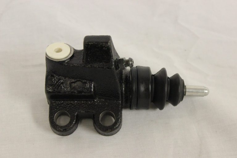 NIssan P12 Slave Cylinder