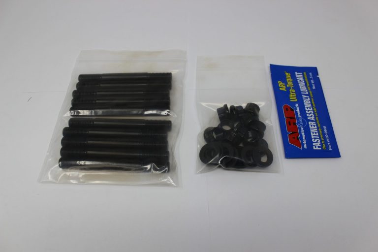 Mazworx SR20VE Main Stud Kit (w/o Girdle)